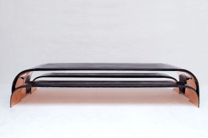 <a href=https://www.galeriegosserez.com/gosserez/artistes/loellmann-valentin.html>Valentin Loellmann </a> - Copper - Arch Table